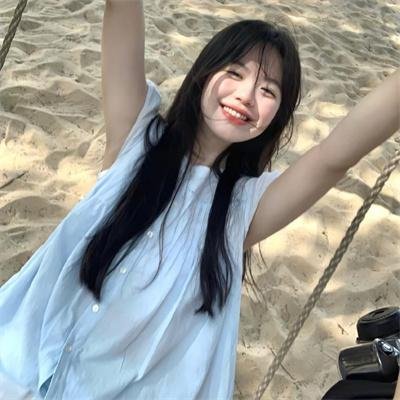 唱歌的六个女人